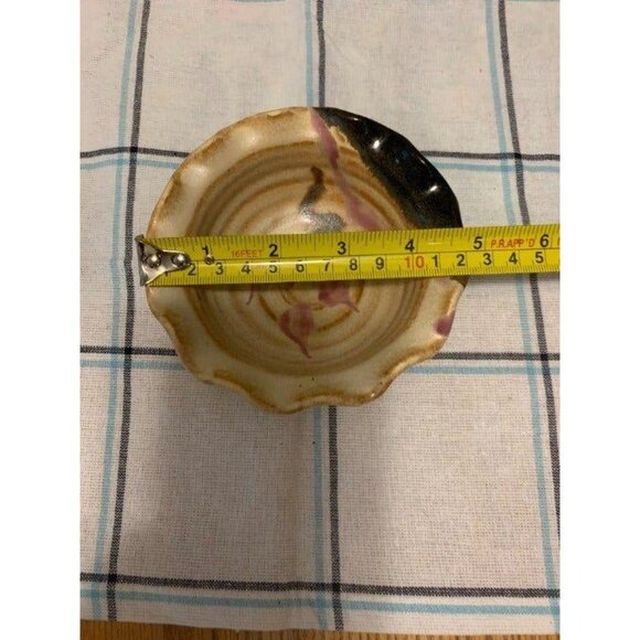 Handcrafted Ceramic Bowl With Floral Design & Scalloped Edges Signed - Picture 12 of 12